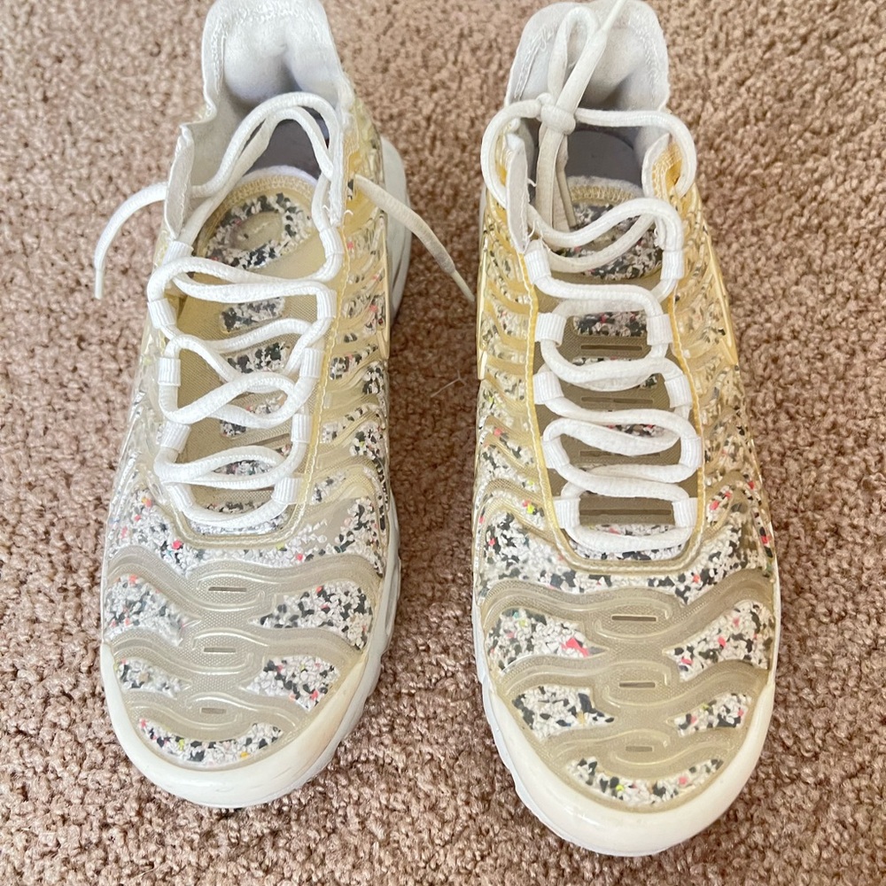 Women’s Nike air max TN